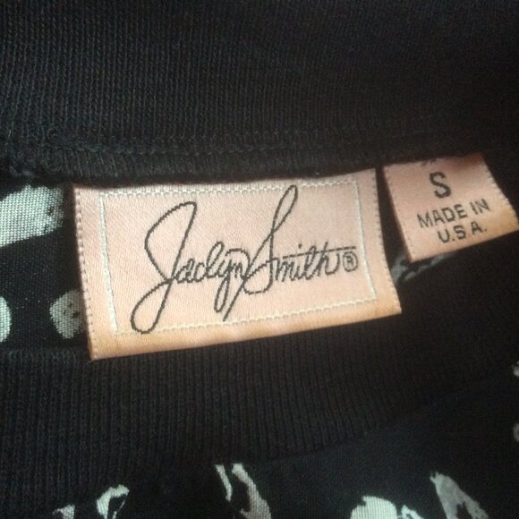 Vintage 80s Jaclyn Smith Grunge Black & White with Roses Cropped Goth To… - Picture 3 of 3